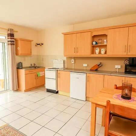 Dom wakacyjny Ferry Cottage,